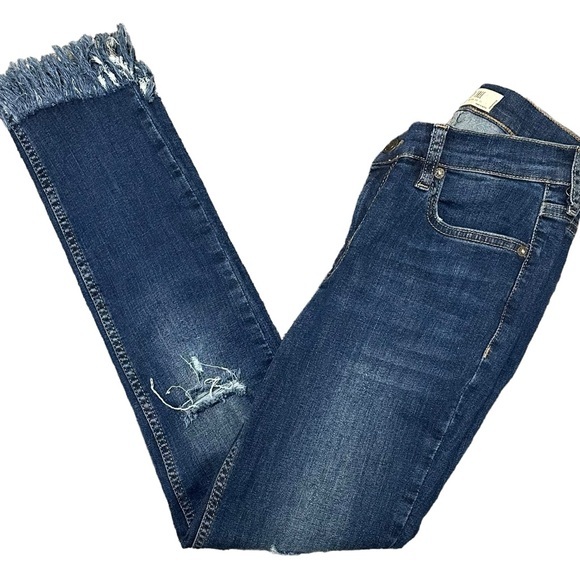 We The Free Distressed Fringe Ankle Dark Wash Blue Jeans - 25 - Picture 4 of 7